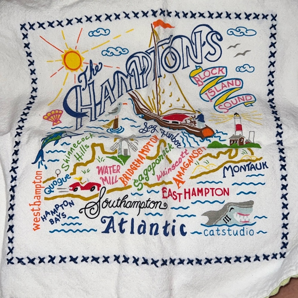 “Hamptons” tea towel